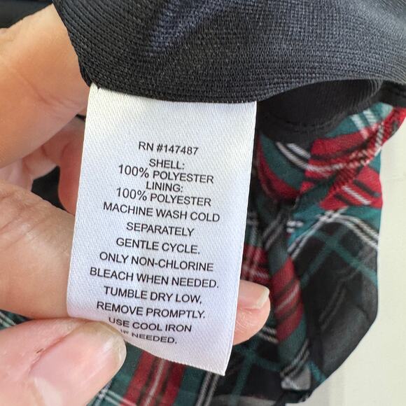 Draper James Dress Womens Small Red Black Green Georgia Plaid Rosanne Shift - Picture 8 of 12